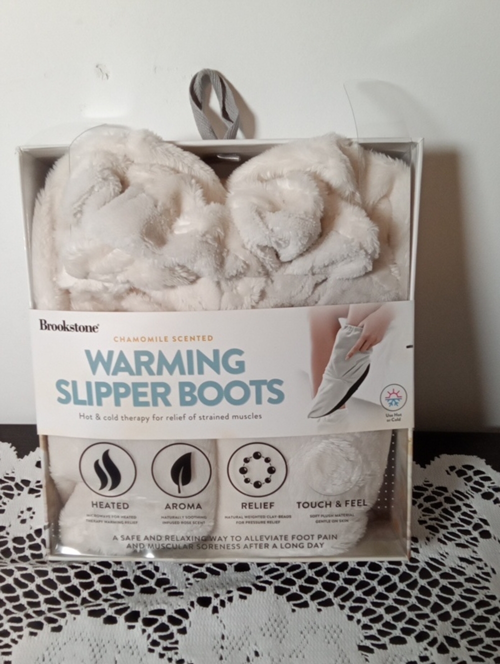 Brookstone Cream Plush Warming Slipper Boots Hot & Cold Womens